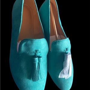 - NEW J.Crew Faux Suede Tassel Loafers Size 8 Deep Emerald Green